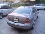 Volkswagen Passat 2002 года за 2 150 000 тг. в Шымкент – фото 4