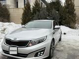 Kia K5 2013 года за 8 150 000 тг. в Алматы – фото 2