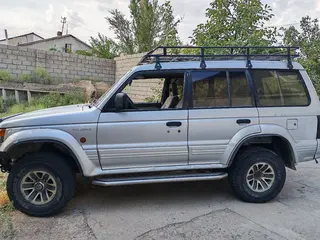 Mitsubishi Pajero, 1991