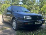 Volkswagen Golf 1996 годаүшін2 350 000 тг. в Караганда – фото 2