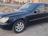 Mercedes-Benz S 320 2001 годаүшін4 200 000 тг. в Талдыкорган