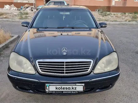 Mercedes-Benz S 320 2001 года за 4 200 000 тг. в Талдыкорган – фото 2