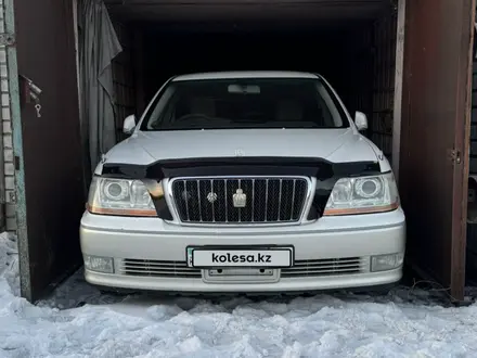 Toyota Crown Majesta 2001 года за 7 500 000 тг. в Семей