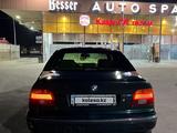 BMW 528 1998 года за 3 200 000 тг. в Есик – фото 2