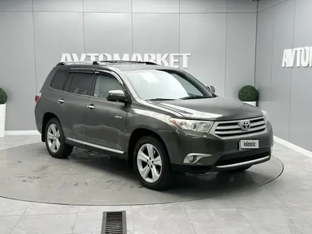 Toyota Highlander 2013 года за 6 800 000 тг. в Атырау – фото 2