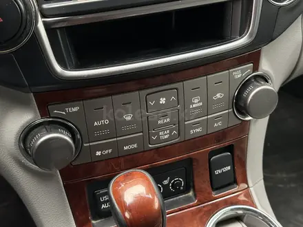 Toyota Highlander 2013 года за 6 800 000 тг. в Атырау – фото 22