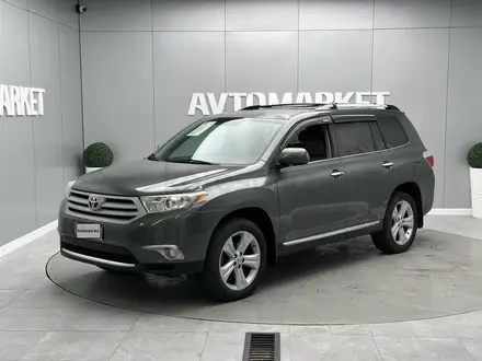 Toyota Highlander 2013 года за 6 800 000 тг. в Атырау