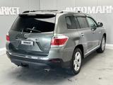 Toyota Highlander 2013 годаүшін6 800 000 тг. в Атырау – фото 4