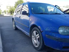 Volkswagen Golf, 1999