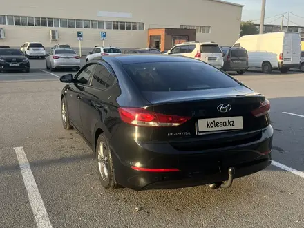 Hyundai Elantra 2018 года за 7 800 000 тг. в Тайынша – фото 5