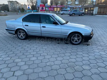 BMW 520 1991 года за 900 000 тг. в Караганда – фото 5