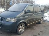 Volkswagen Multivan 2005 года за 9 200 000 тг. в Алматы – фото 2