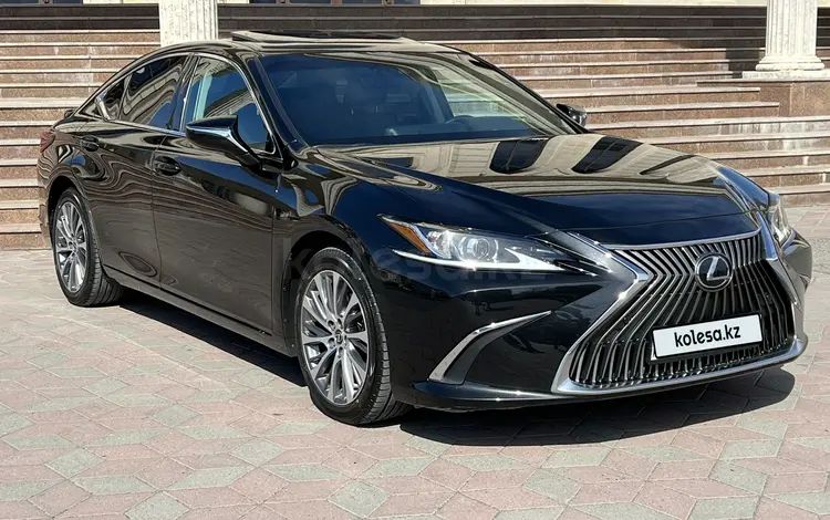 Lexus ES 250 2020 годаүшін26 200 000 тг. в Атырау