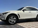 Infiniti FX37 2011 года за 9 900 000 тг. в Актау