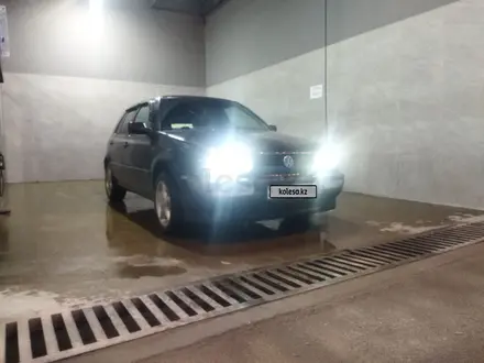 Volkswagen Golf 1997 года за 1 950 000 тг. в Алматы – фото 20