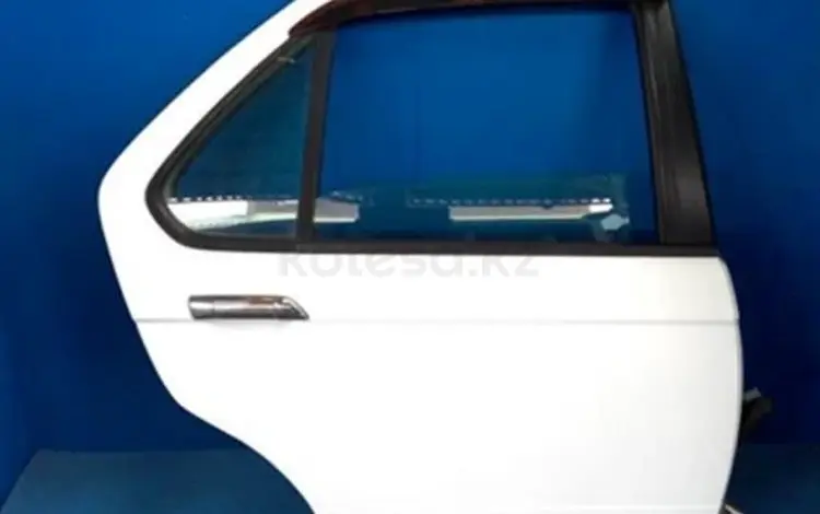 Дверь Nissan Bluebird U14 за 25 000 тг. в Усть-Каменогорск