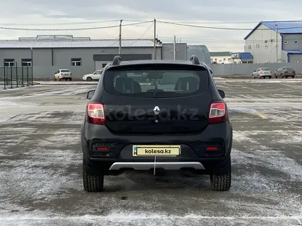 Renault Sandero Stepway 2017 года за 5 800 000 тг. в Уральск – фото 5