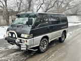 Mitsubishi Delica 1992 годаүшін1 800 000 тг. в Алматы