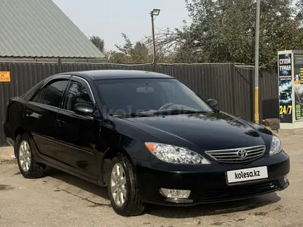 Toyota Camry 2004 года за 4 490 000 тг. в Алматы – фото 2