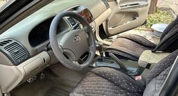 Toyota Camry 2004 года за 4 490 000 тг. в Алматы – фото 4