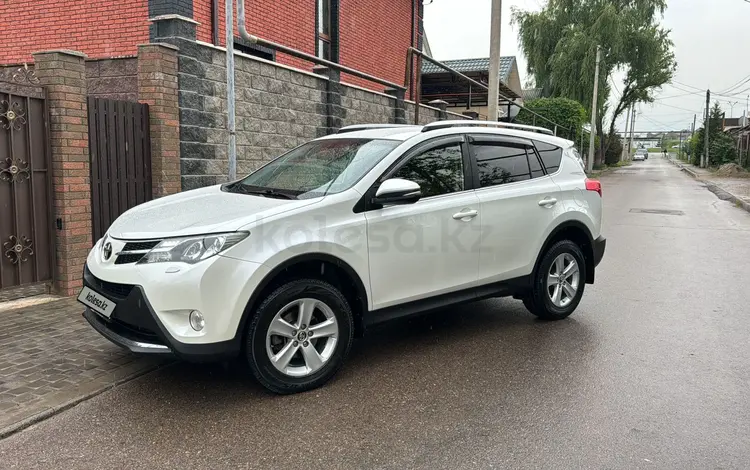 Toyota RAV4 2014 года за 10 800 000 тг. в Алматы