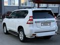 Toyota Land Cruiser Prado 2015 годаүшін17 400 000 тг. в Актобе – фото 3