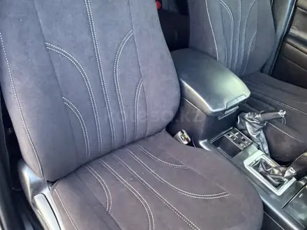 Toyota Land Cruiser Prado 2015 года за 17 400 000 тг. в Актобе – фото 11