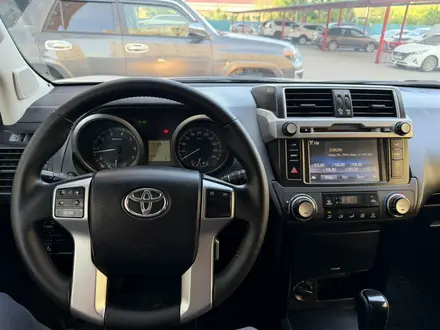 Toyota Land Cruiser Prado 2015 года за 17 400 000 тг. в Актобе – фото 13