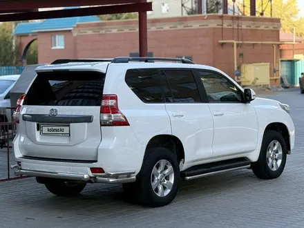 Toyota Land Cruiser Prado 2015 года за 17 400 000 тг. в Актобе – фото 4