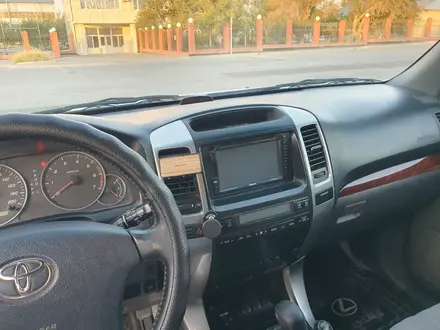 Toyota Land Cruiser Prado 2005 года за 10 500 000 тг. в Актау – фото 7