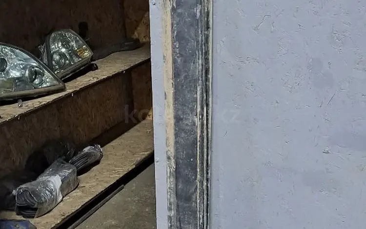 Накладка на порго лк 200 за 5 000 тг. в Алматы