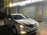 Hyundai Sonata 2010 года за 6 000 000 тг. в Астана – фото 2