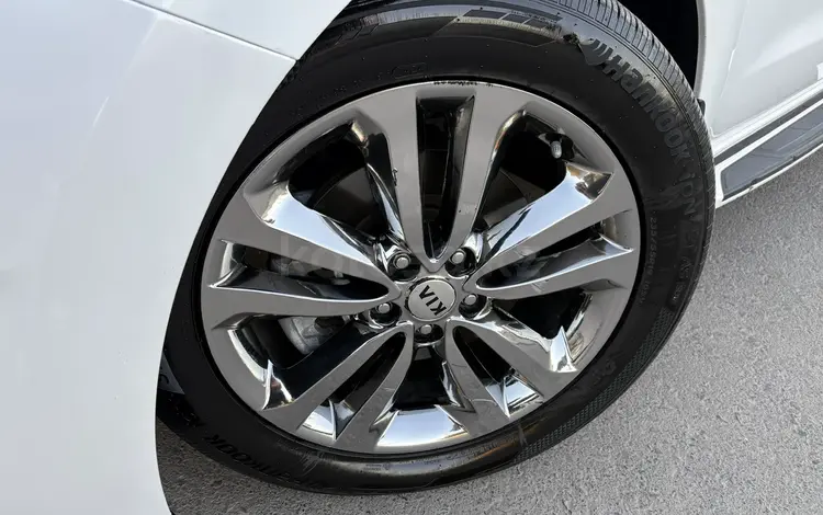 Kia Carnival 2018 года за 12 900 000 тг. в Астана
