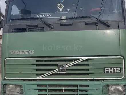 Volvo  FH 2002 года за 14 000 000 тг. в Алматы