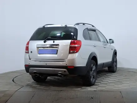 Chevrolet Captiva 2011 года за 3 550 000 тг. в Астана – фото 5