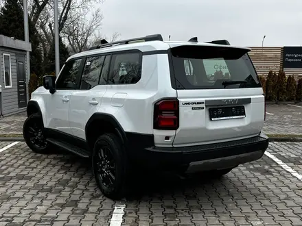 Toyota Land Cruiser Prado Comfort 2025 года за 40 590 000 тг. в Алматы – фото 8