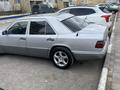 Mercedes-Benz E 220 1994 года за 3 100 000 тг. в Сатпаев – фото 7