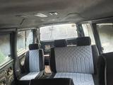 SsangYong Istana 2001 года за 2 000 000 тг. в Алматы – фото 4