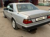 Mercedes-Benz E 200 1992 годаүшін1 900 000 тг. в Шу – фото 4