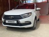 ВАЗ (Lada) Granta 2190 2020 года за 4 000 000 тг. в Атырау – фото 2