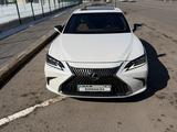Lexus ES 250 2020 года за 20 000 000 тг. в Астана – фото 3