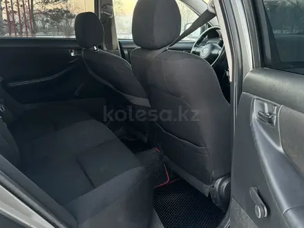 Toyota Corolla 2004 года за 3 300 000 тг. в Караганда – фото 13