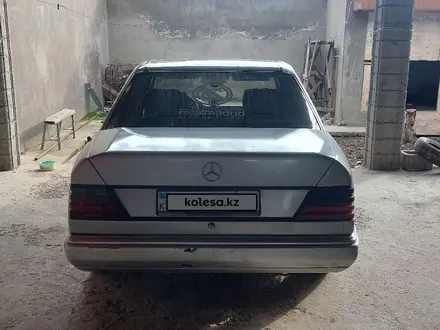 Mercedes-Benz E 200 1990 года за 1 600 000 тг. в Шымкент – фото 8