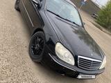 Mercedes-Benz S 500 2002 года за 4 000 000 тг. в Уральск – фото 2