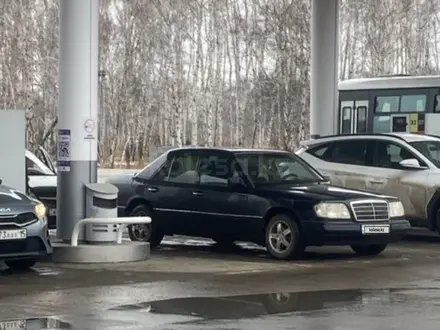 Mercedes-Benz E 200 1994 года за 1 250 000 тг. в Петропавловск – фото 8