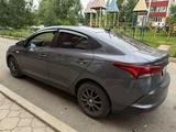 Hyundai Accent 2021 года за 7 500 000 тг. в Петропавловск – фото 3