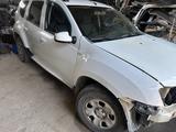 Renault Duster 2014 года за 2 020 202 тг. в Уральск – фото 2