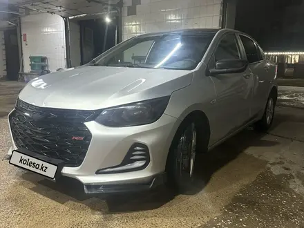 Chevrolet Onix 2023 года за 4 700 000 тг. в Астана – фото 3