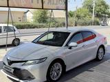 Toyota Camry 2020 года за 14 500 000 тг. в Шымкент – фото 4