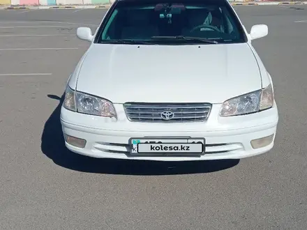 Toyota Camry 2001 года за 3 000 001 тг. в Актау